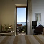 Lido Hotel 3*